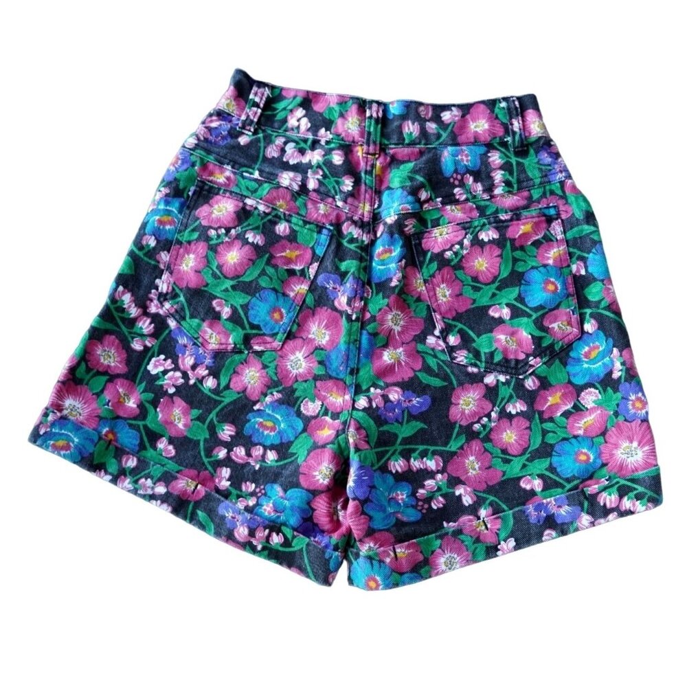 Vintage Nuovo Jean Shorts Womens 9 Floral Denim Flower High Waisted High Rise Mo
